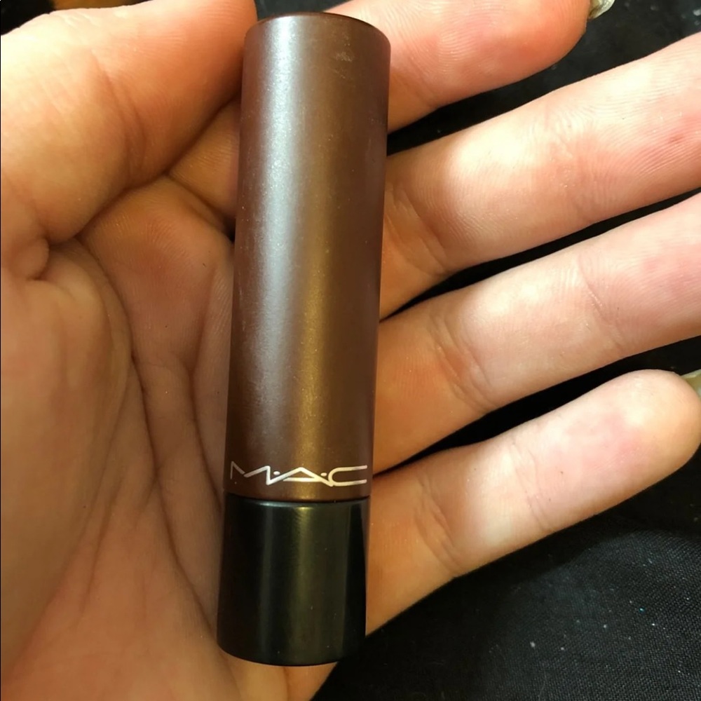 Mac lipstick
